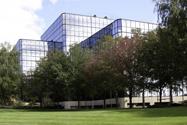 Commercial Lawn Service in Largo
