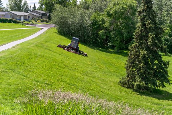 Hill Mowing in Largo